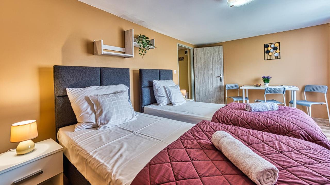 Maja Pokoje Z Widokiem Kameralna Agroturystyka Na Pogorzu Izerskim Z Sauna I Jacuzzi (Adults Only) Mirsk Eksteriør bilde