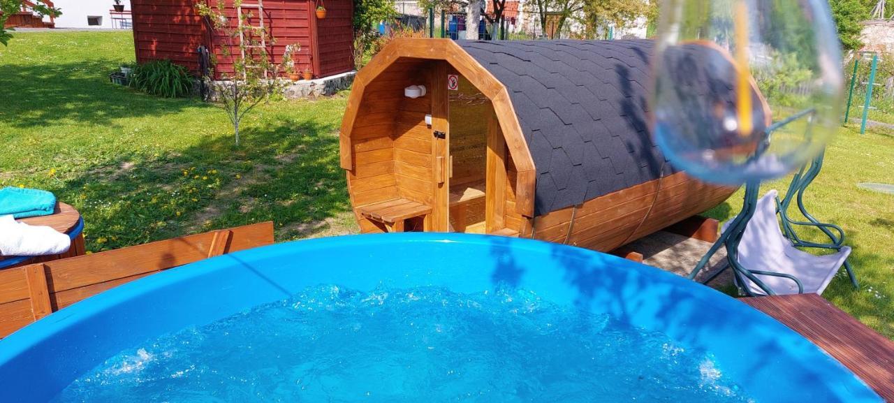 Maja Pokoje Z Widokiem Kameralna Agroturystyka Na Pogorzu Izerskim Z Sauna I Jacuzzi (Adults Only) Mirsk Eksteriør bilde